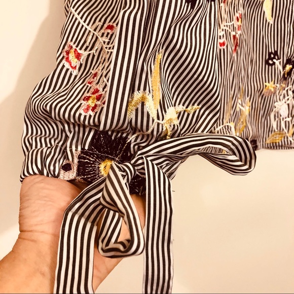 Nanette Lepore black, white striped top embroidery - Picture 3 of 9